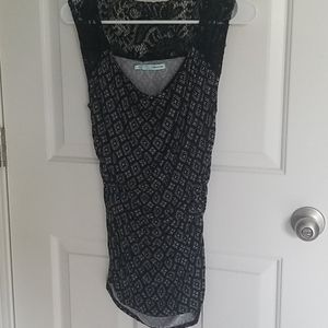 Sleeveless top